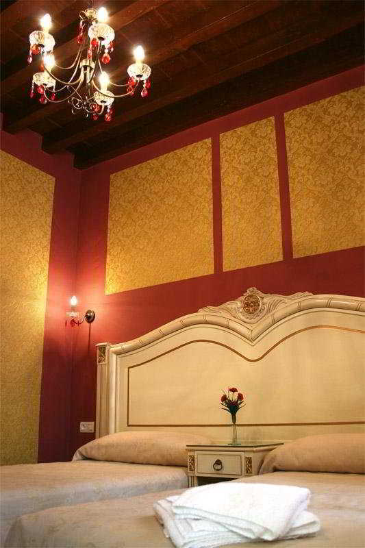 Casa De Las Mercedes Malaga Ruang foto